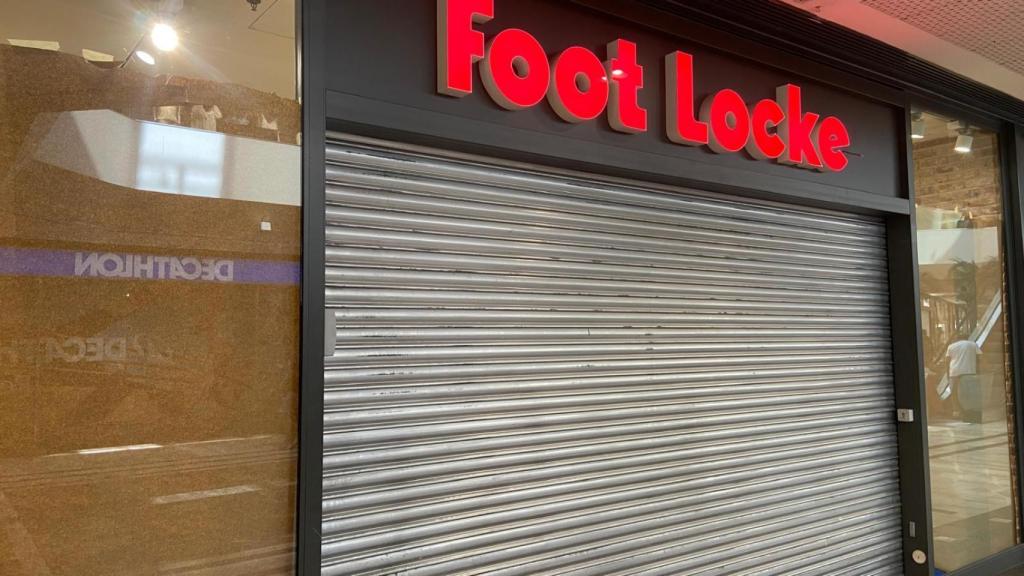 Imagen del lunes cuando todavía estaba el letrero.