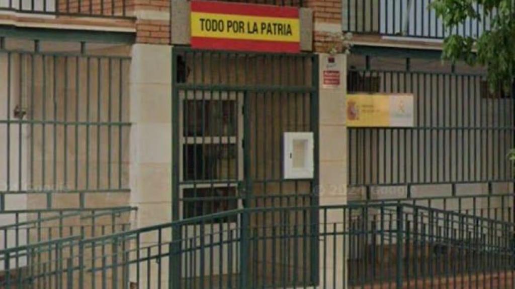 Una antigua residencia de mayores cedida por el Ayuntamiento de Los Yébenes como dependencias de la Guardia Civil.