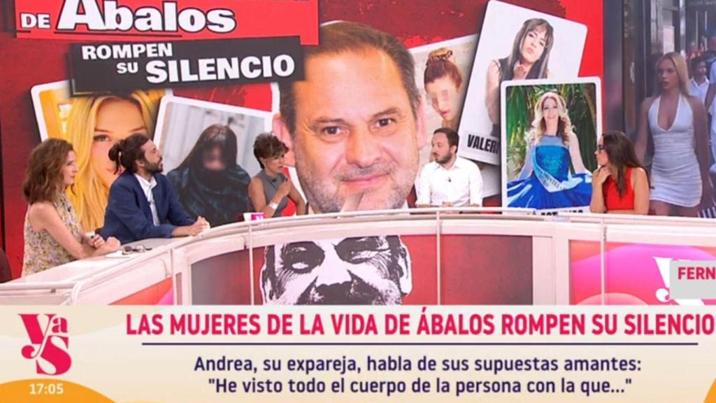 Colaboradores en plató durante el programa de hoy.