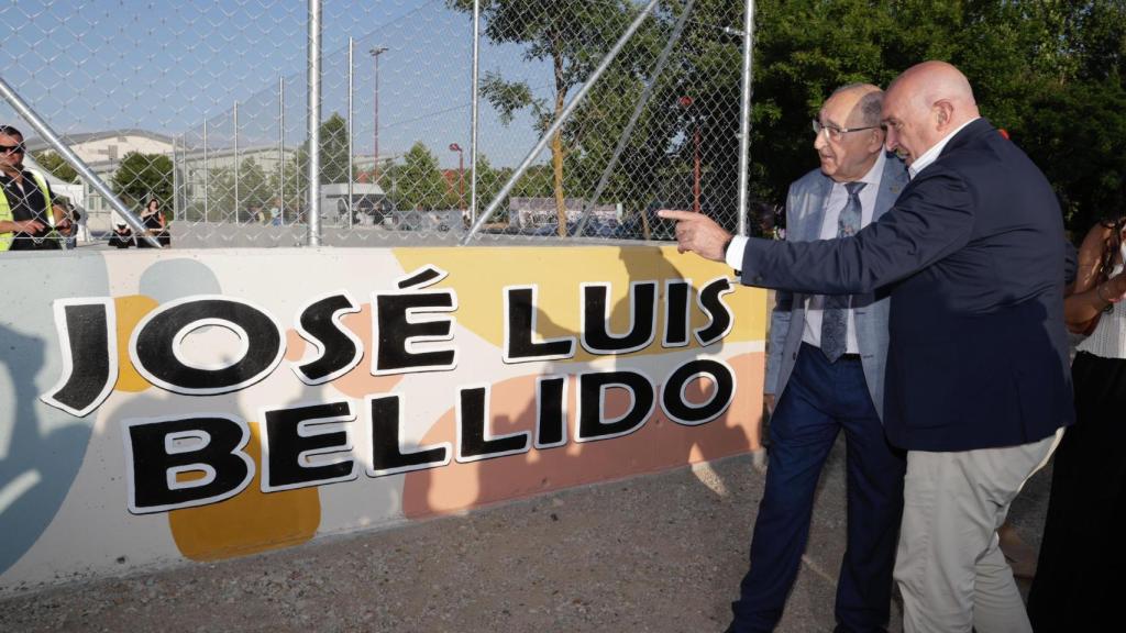 José Luis Bellido y Jesús Julio Carnero inauguran el nuevo recinto ferial para la Feria de Folklore y Gastronomía de Valladolid