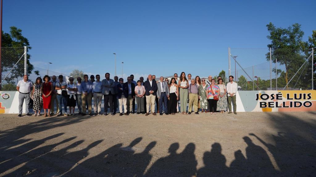 El alcalde de Valladolid, Jesús Julio Carnero, inaugura el Recinto de la Feria de Folklore y Gastronomía ‘José Luis Bellido’.
