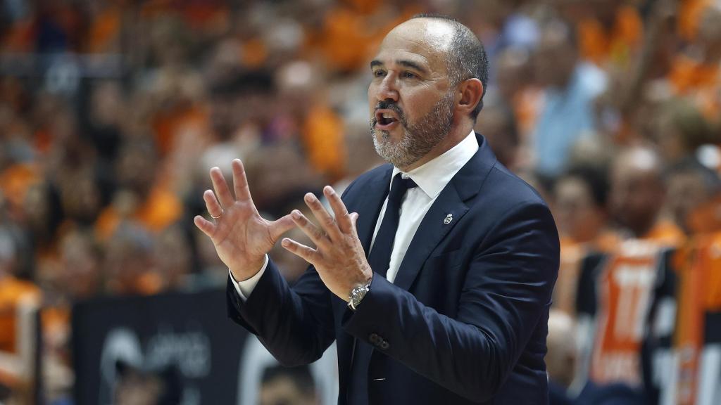 Chus Mateo, en el partido definitivo ante Valencia Basket.