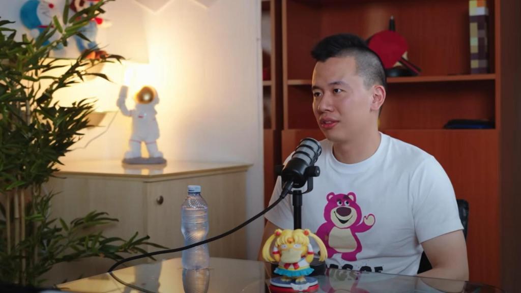 El chef Jiale Pan durante la entrevista en Un chino y medio