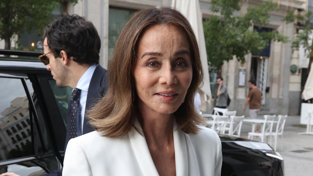 De Isabel Preysler y Tamara Falcó a Sofía Palazuelo: los mejores 'looks' de la gran noche de verano VIP en el Teatro Real