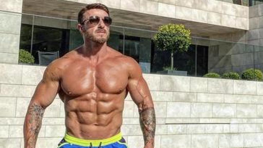 Tras su paso por las FDI, Robert Shpolansky da clases de entrenamiento personal.