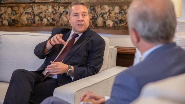 Emiliano García-Page en un acto celebrado en el Palacio de Fuensalida esta mañana.