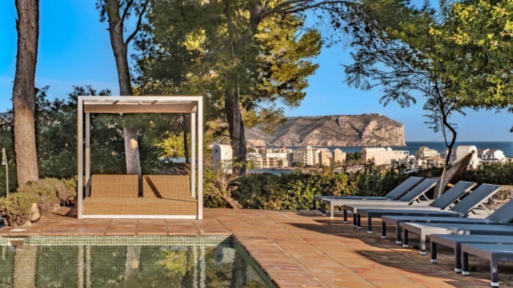 Una de las piscinas de El Rodat