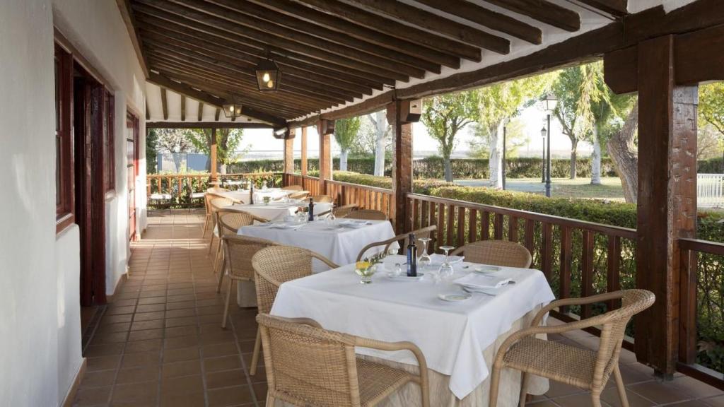 El Parador de Albacete es una tranquila quinta manchega donde probar la cocina regional y descansar después de un día de visitas.
