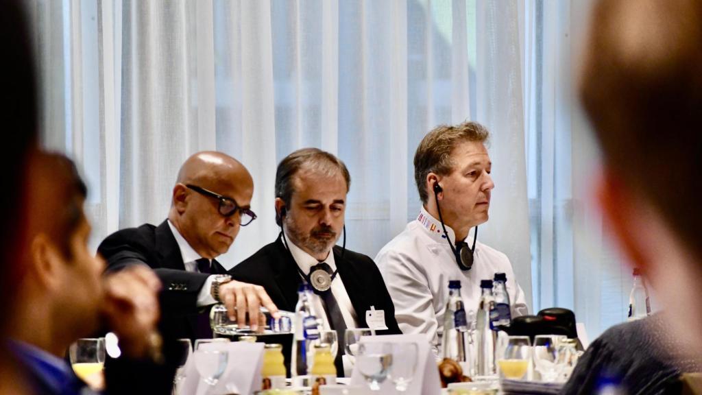 César Otero, consejero de Presidencia de Chocolates Trapa, durante la mesa redonda celebrada en el Parlamento Europeo