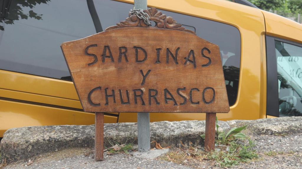 Cartel a la entrada de O Muíño, en Alcabre