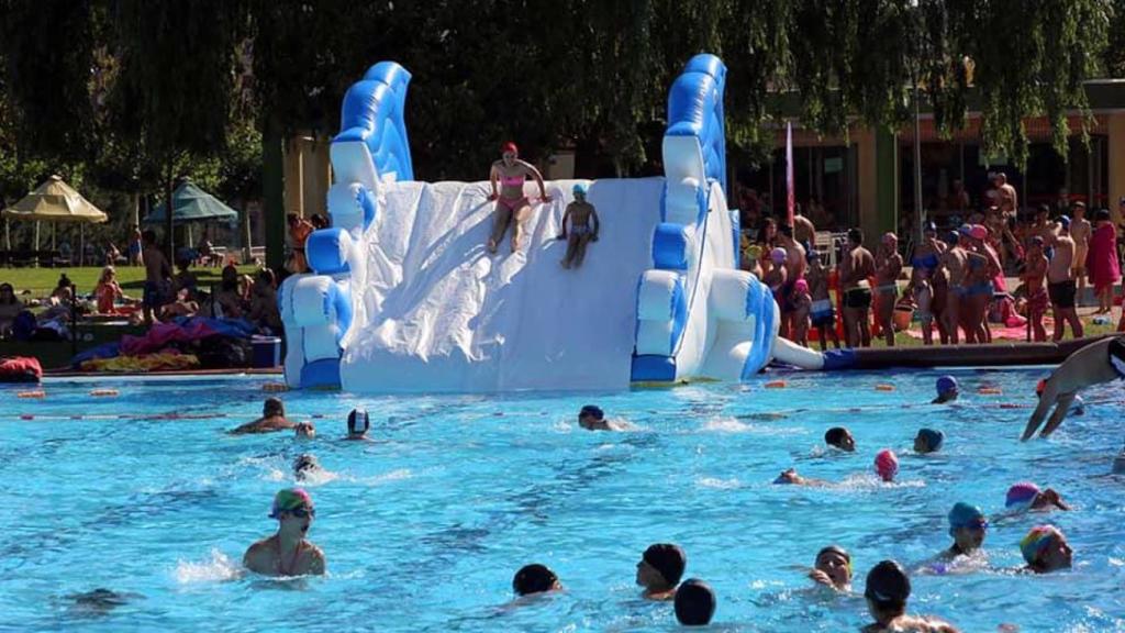 Las piscinas de La Palomera en León