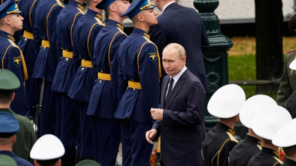 Vladímir Putin, durante la conmemoración a los caídos de la invasión de la Unión Soviética por la Alemania nazi en la Segunda Guerra Mundial.