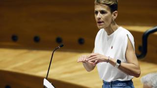 La presidenta del Gobierno de Navarra, María Chivite, este jueves en el Parlamento foral.