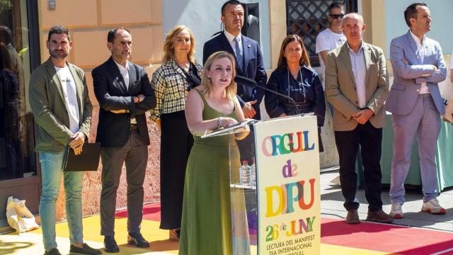 El PP y Ens Uneix, durante el acto de este jueves. Diputació de Valencia