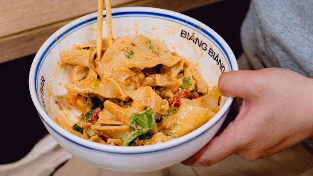 Biáng Biáng Carbonara, los nuevos tallarines gigantes de Biáng Biáng.