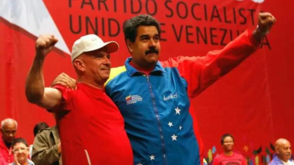 Imagen de archivo de Carvajal, jefe de la inteligencia venezolana, junto a Maduro.