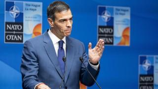 El presidente del Gobierno, Pedro Sánchez, durante su comparecencia ante los medios tras la cumbre de la OTAN.