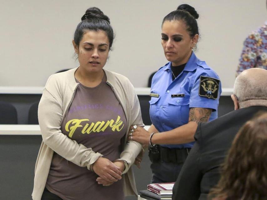 Brenda Agüero minutos antes de declarar