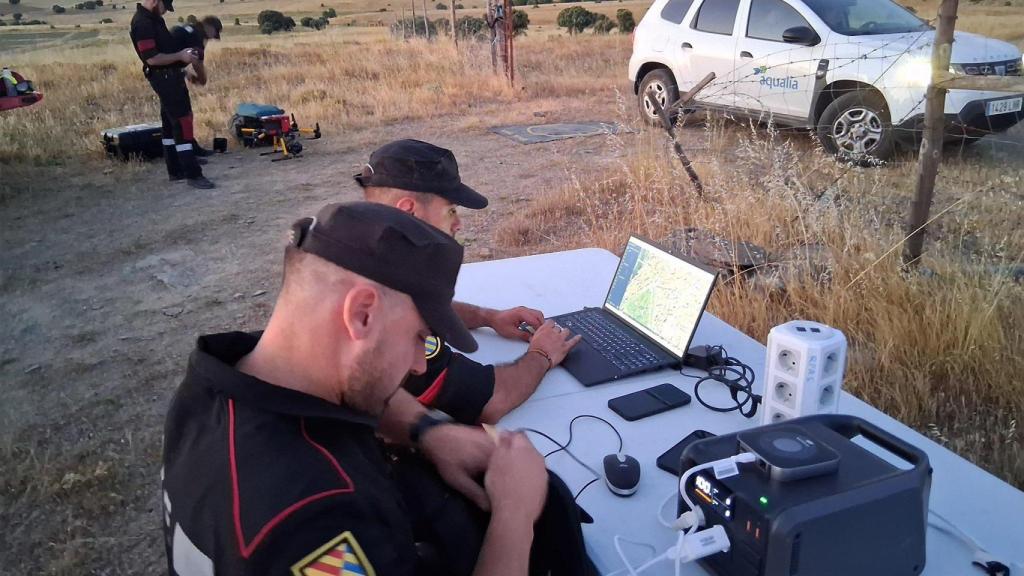 Efectivos de la UME durante su trabajo en Ávila