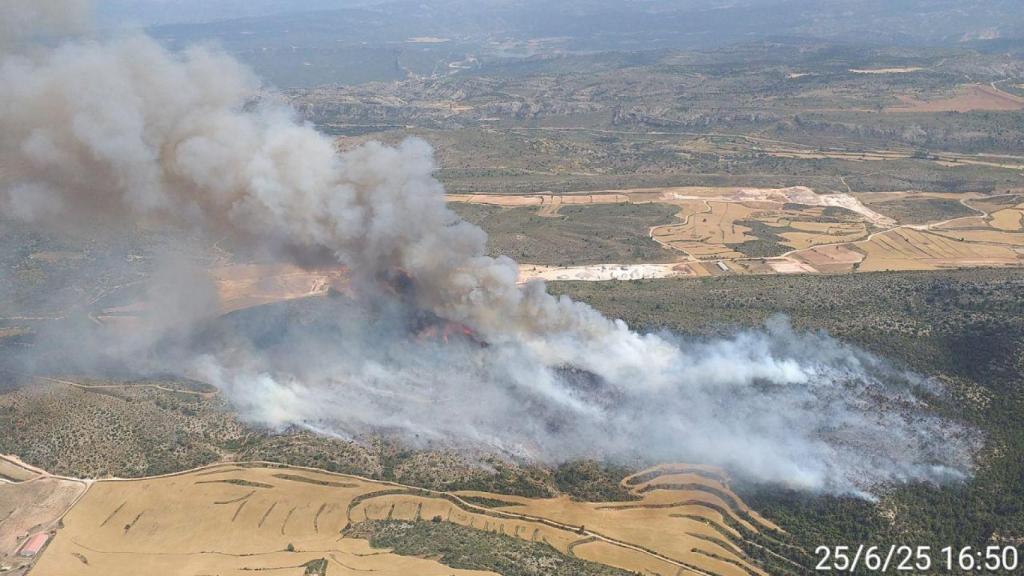 Incendio activo en Berge (Teruel)