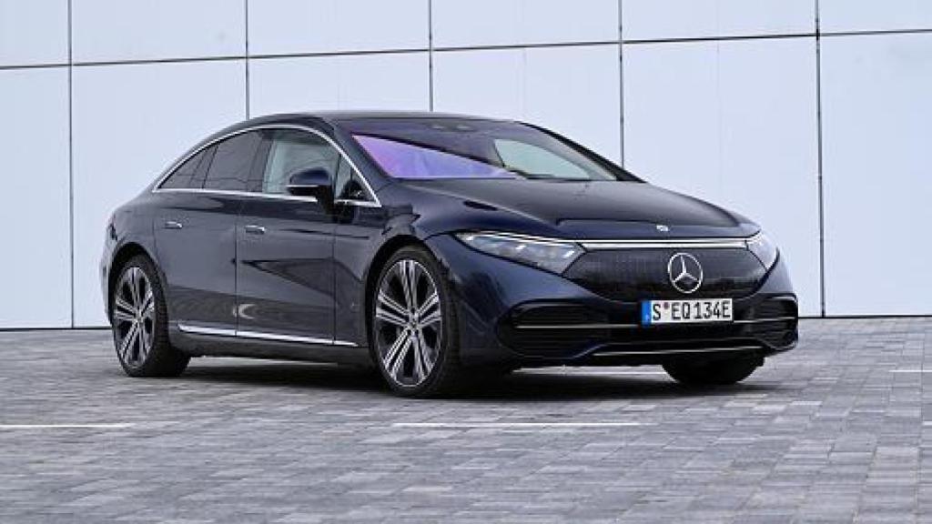 Ejemplo de Mercedes EQS.