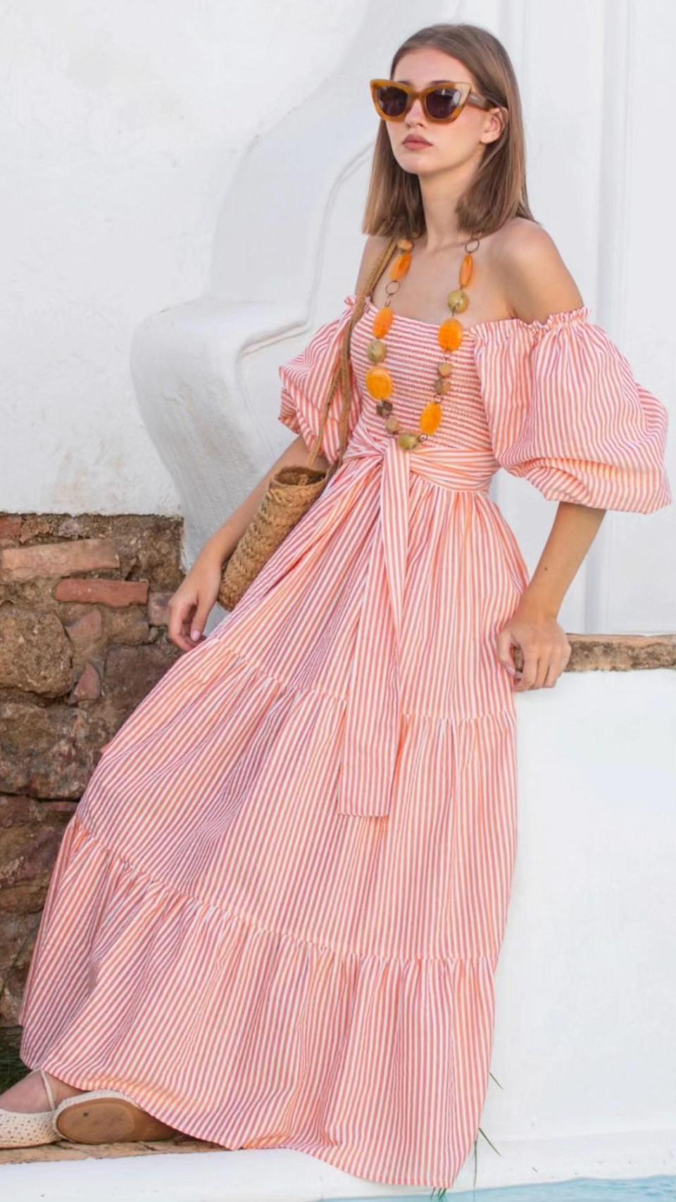 Vestido de la firma Strena Band.