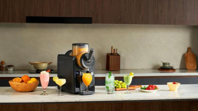 La máquina para hacer helados y granizados HiCOZY F3