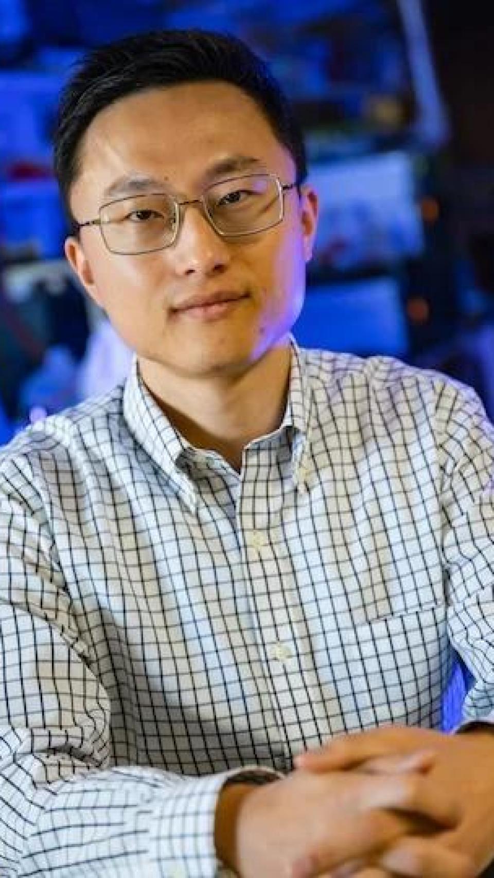 Haotian Wang, profesor asociado de ingeniería química y biomolecular