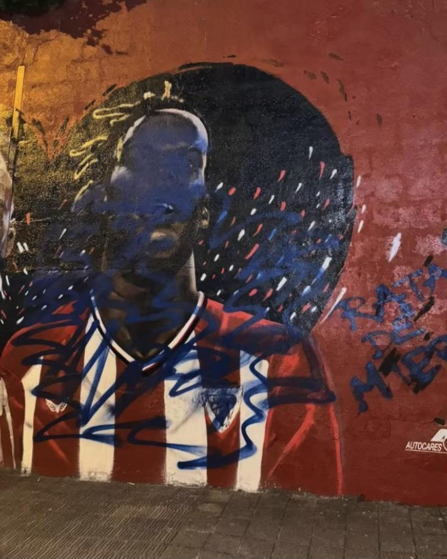 Vuelven a vandalizar el mural de Nico Williams