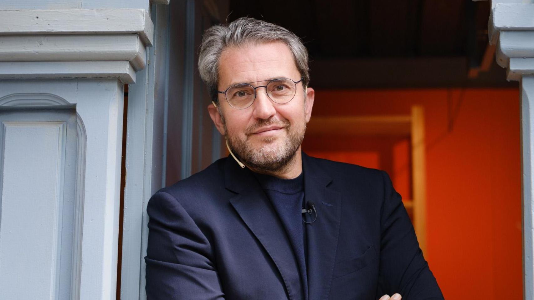 Máximo Huerta, en la madrileña Cuesta de Moyano, en junio de 2023.