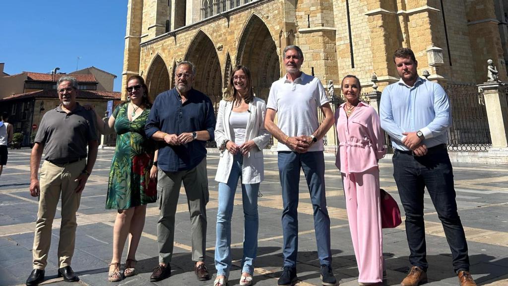 La portavoz nacional de Juventud de Vox, Júlia Calvet, ha visitado este lunes León