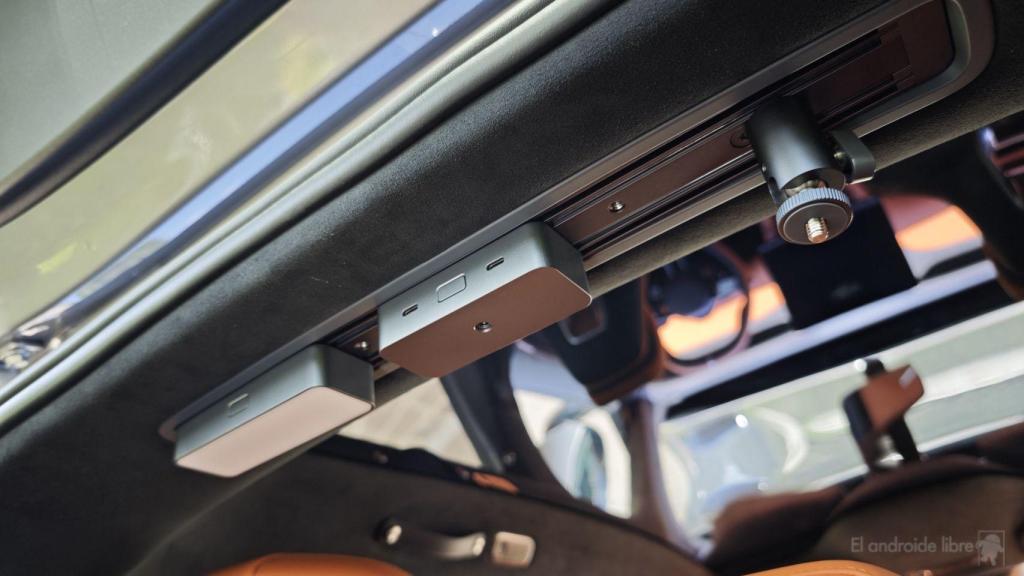 Rail trasero del Xiaomi YU7