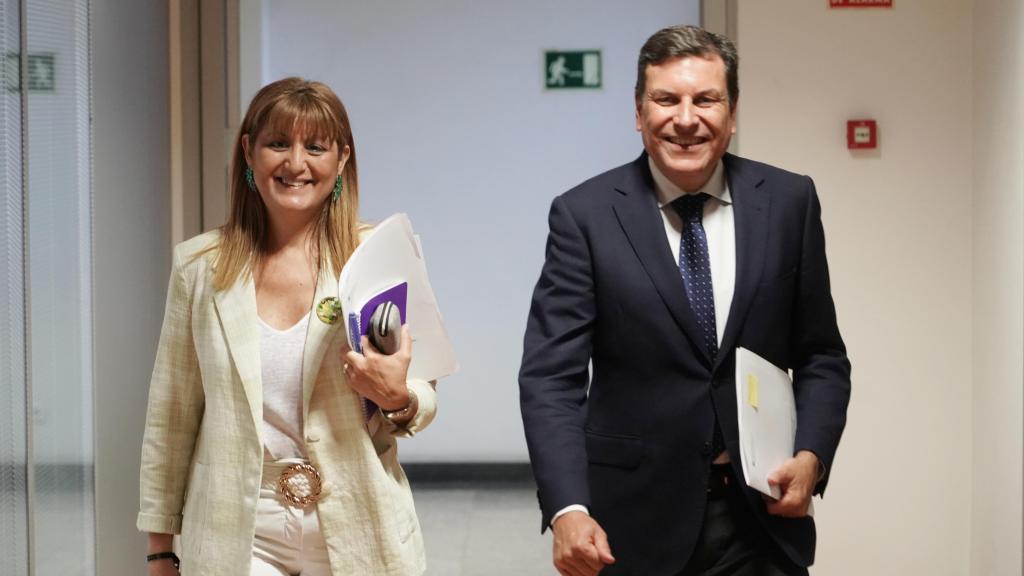 El consejero de Economía y Hacienda y portavoz de la Junta, Carlos Fernández Carriedo, presenta en rueda de prensa los datos correspondientes a la Contabilidad Regional del primer trimestre de 2025, este lunes