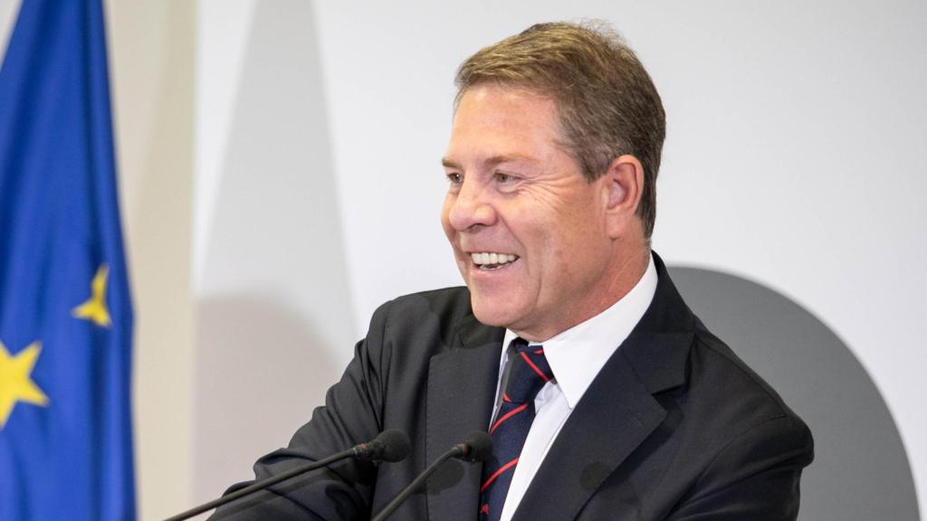 Page en la inauguración de la empresa 'eCu Global Recycling' en Cabanillas del Campo (Guadalajara). Foto: JCCM.