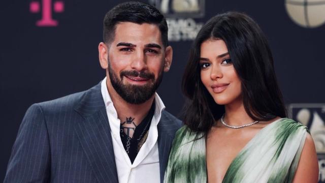 Ilia Topuria y Giorgina Uzcategui Badell.