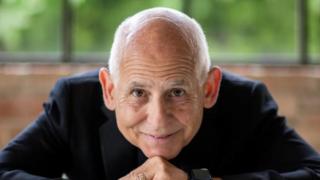 daniel-amen-psiquiatra-70-anos-tener-actitud-despreocupada-acorta-vida