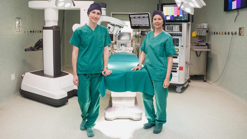 Las especialistas nos abren las puertas del quirófano donde realizaron esta intervención pionera.