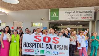 Sanitarios del Clínico de Málaga denuncian el colapso de las Urgencias: Hay pacientes que esperan 70 horas por una cama
