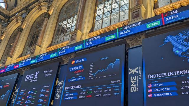 Interior del Palacio de la Bolsa de Madrid.