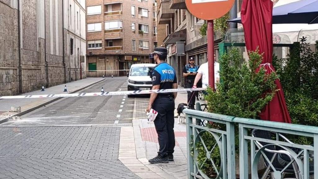 La piedra que ha caído de la Iglesia de La Compañía de Palencia