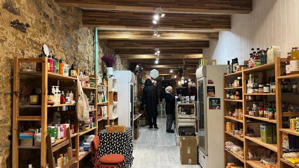 La entrada y la eco-tienda de Xícara.