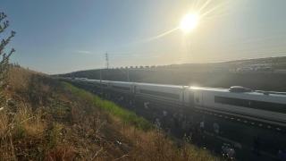 Imagen de uno de los trenes parados por las incidencias en la red ferroviaria.