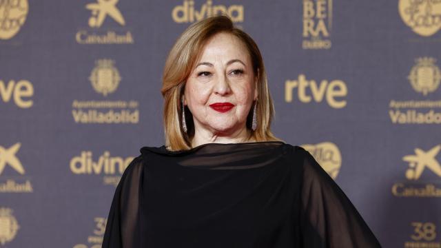 La actriz Carmen Machi en la alfombra roja de los Goya.
