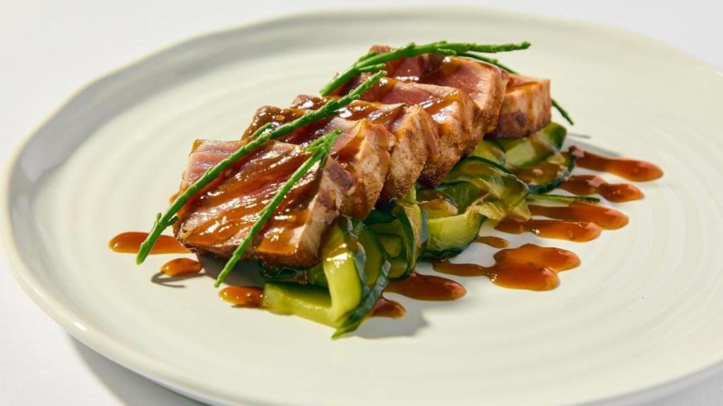 Tataki de atún rojo.