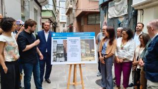 Arrancan las obras de rehabilitación del número 88 de la calle de San Andrés, en A Coruña