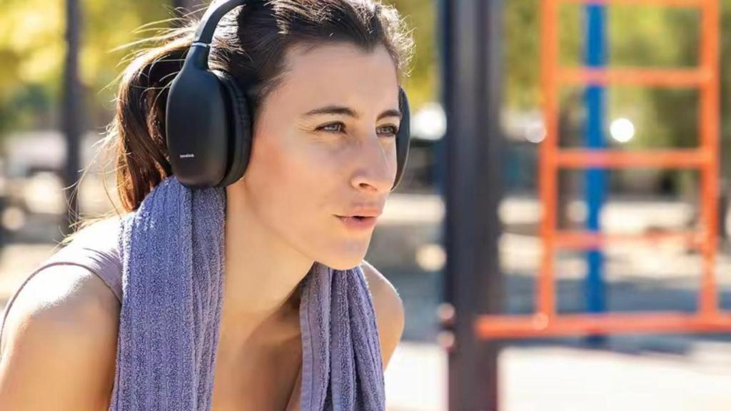 Los auriculares de diadema que triunfan por su parecido de alta gama (por menos de 20€)