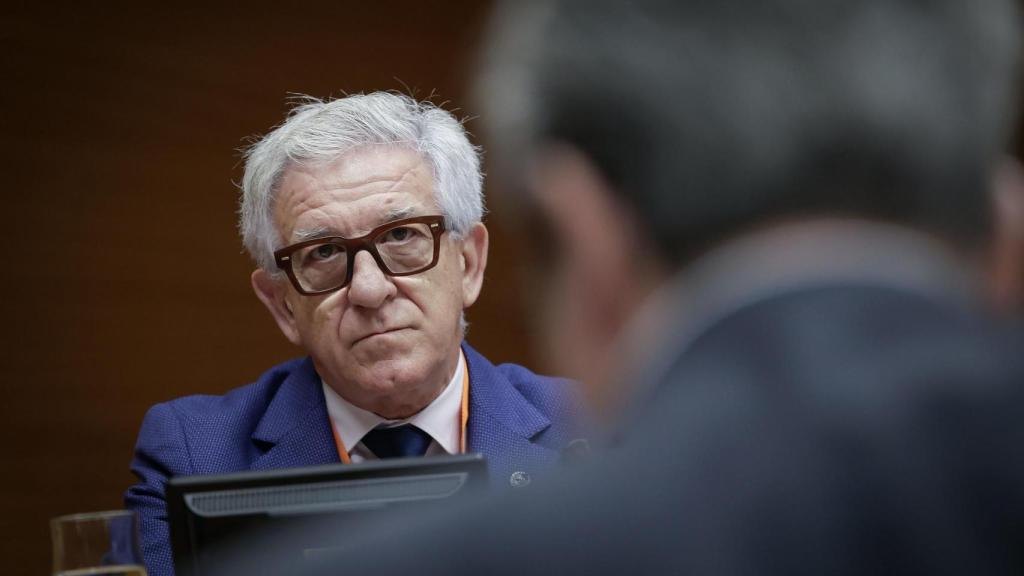 Javier Machi, durante su intervención en la comisión de la dana. José Cuéllar / Corts Valencianes