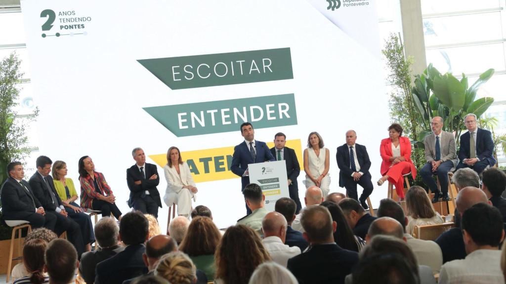 El presidente de la Deputación de Pontevedra, Luis López, hace balance de su mandato en Vigo