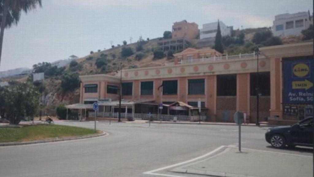 Local en el que Pedro Flores quiere crear un alojamiento de camareros.