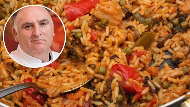 El chef José Andrés sobre un arroz. Montaje de Cocinillas.
